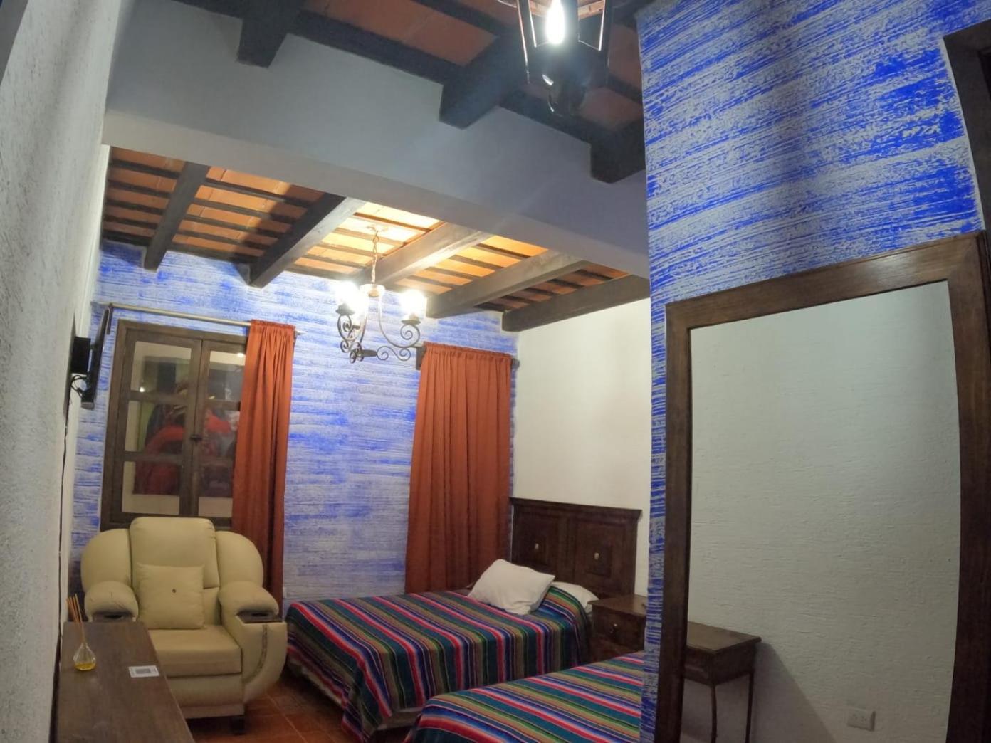 Hotel El Mirador Anexo 1 Санта-Лусия-Мильпас-Альтас Номер фото